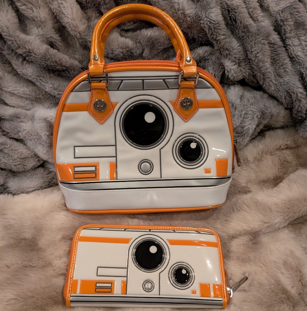 Loungefly Star Wars BB8 Purse and Wallet